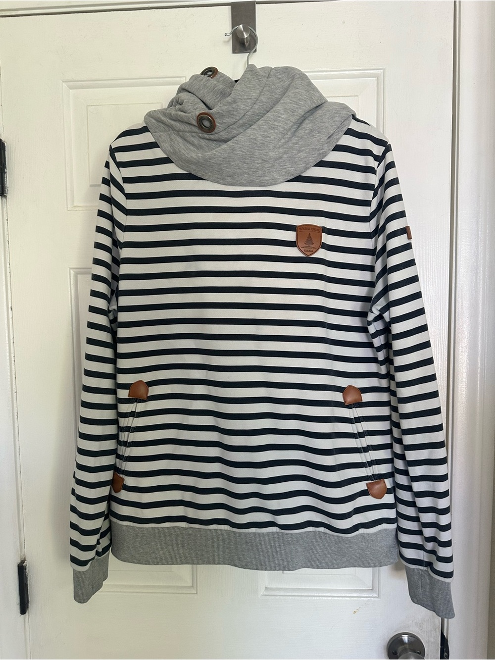 Wanakome Gray and blue & white striped Hooded Pullover Sz XL
